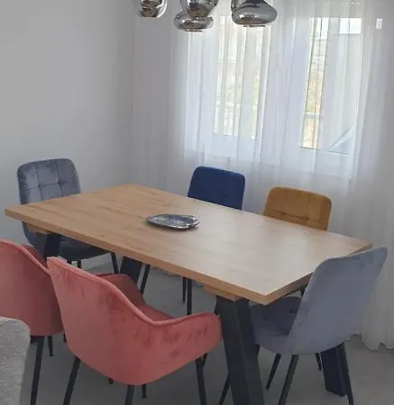 Apartament Katarina * Daimús